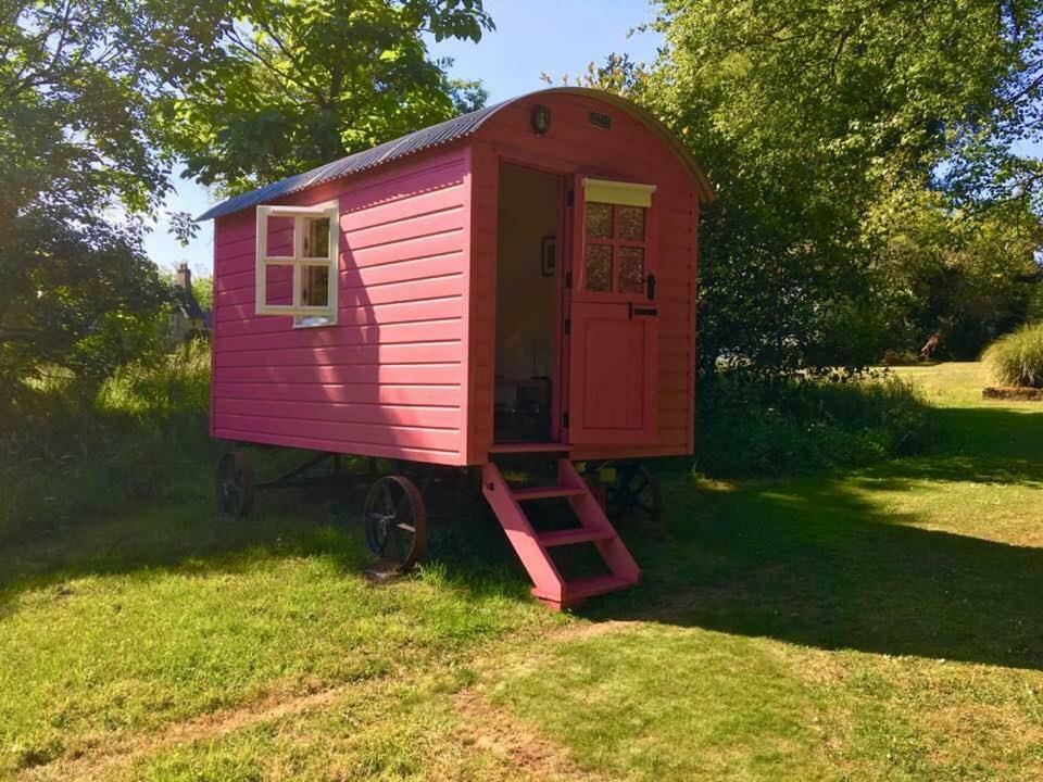 Blackstairs Shepherds Huts Killedmond Exterior photo